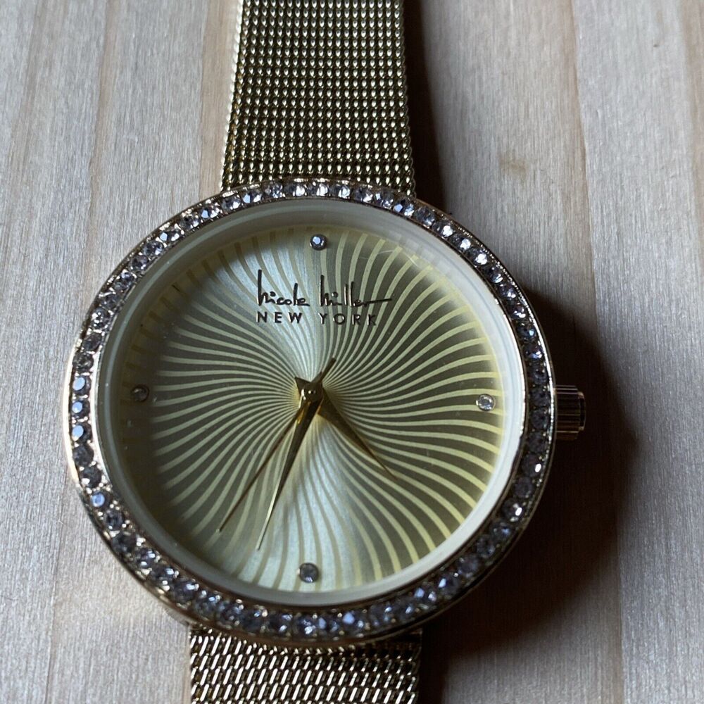 Nicole Miller Gold Tone Watch New Battery Working